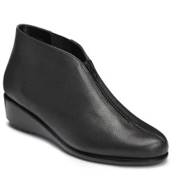 Aerosoles Allowance Wedge Leather Boot -Aerosoles Store ALLOWANCE002 1753773 5 f99a8a6c 28e7 47f8 951d c3419be5ec7e